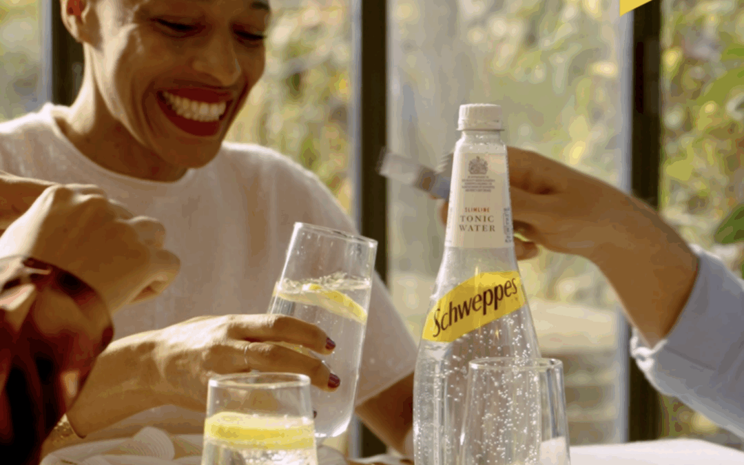 Pub Schweppes pour le marché UK